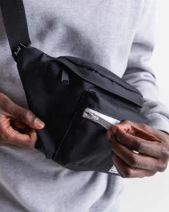 HERSCHEL SEVENTEEN FANNY PACK (10017-00001) -Reef Surf Shop 10017 ALLCOLORS 07.jpg.sthumbnails.1000.1250.webp 51200.1679678645