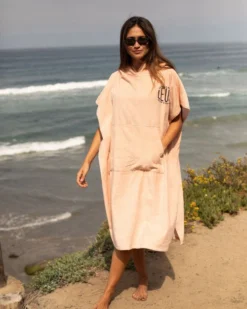 LEUS HAPPY HOUR PONCHO - LARGE (EX) -Reef Surf Shop 3V3A1075 1407 deca34b7 8e88 4afa a9b1 e0c9dcc2a789 37609.1691177212