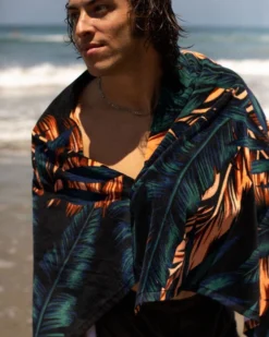 LEUS JUNGLE MADNESS TOWEL -Reef Surf Shop 3V3A2714 3046 76766.1673632360