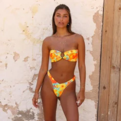 KULANI STRAPLESS BANDEAU TOP (TOP154) -Reef Surf Shop A23I3378.jpg 20789.1686082087