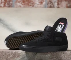 VANS HALF CAB PRO (VN0A38CPB8C)