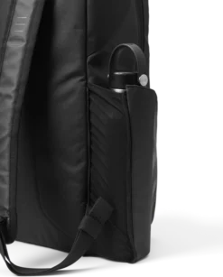 DB BOARD BAGS SKATE DAYPACK 20L BLACK OUT (EX) -Reef Surf Shop Skate 20Essentials 2020L 20packing 20images02 94556.1694962400