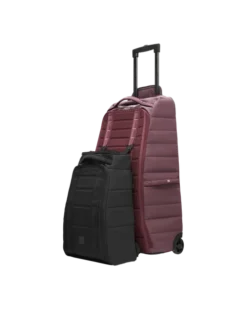 DB BOARD BAGS HUGGER 1ST GEN BACKPACK 25L BLUE HOUR (EX) -Reef Surf Shop TheStrom25LBackpack 13 cf8bc91b f122 4641 aecf 1718eade176a 17119.1694962313