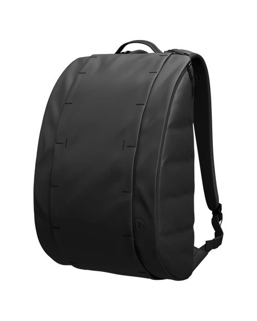DB BOARD BAGS HUGGER BASE BACKPACK 15L BLACK OUT (EX) 1 DB BOARD BAGS HUGGER BASE BACKPACK 15L BLACK OUT (EX)