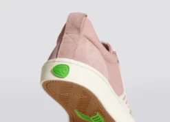 CARIUMA CATIBA PRO ROSE SUEDE MEN'S SHOE 18 CARIUMA CATIBA PRO ROSE SUEDE MEN'S SHOE -Reef Surf Shop catiba pro skate rose suede and canvas contrast thread ivory logo sneaker.slideshow4 47393.1674596284