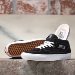 VANS HALF CAB (VN0A5FCDY28)