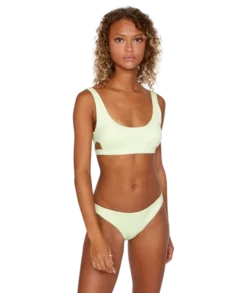 RVCA WOMEN'S SOLID MEDIUM (EX) -Reef Surf Shop ekq1rardcxku0n3v6epq 74014.1694015675