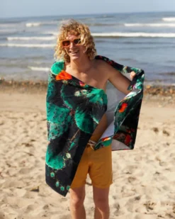 LEUS DESERT BLOOM BEACH ECO TOWEL -Reef Surf Shop leus beachtowel desert bloom3 23829.1673632295