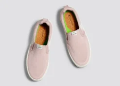 CARIUMA SLIP ON PRO ROSE SUEDE WOMEN'S SHOE -Reef Surf Shop slip on skate pro rose ivory sneaker.slideshow5 94f4157d b6ca 4003 be45 9481f5b87c74 92832.1674596457