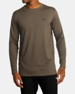 RVCA SPORT VENT LONG SLEEVE TEE(EX) -Reef Surf Shop v9011rsv rvca2Cw msh frt1 77009.1694015861
