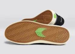 CARIUMA VALLELY BLACK SEUDE MEN'S SHOE -Reef Surf Shop vallely skate black ivory cordura suede sneaker.slideshow2 31849.1674596348