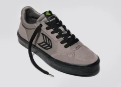 CARIUMA VALLELY CHARCOAL GREY WOMEN'S SHOE -Reef Surf Shop vallely skate grey black cordura suede sneaker.slideshow3 0891352e 8e61 41bd 839f d3572d34e89b 47436.1674596378