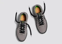 CARIUMA VALLELY CHARCOAL GREY MEN'S SHOE -Reef Surf Shop vallely skate grey black cordura suede sneaker.slideshow5 71556.1674596374